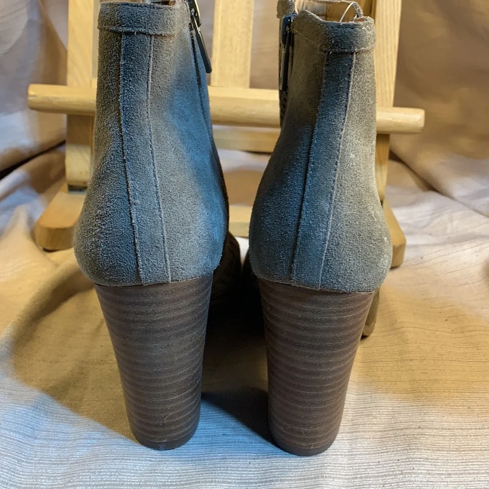 NWT Lucky Brand leather peep toe ankle booties
